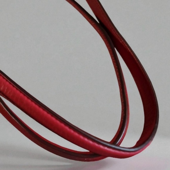 NWOT Coach Red Tote Bag with Hang Tag - Picture 9 of 14